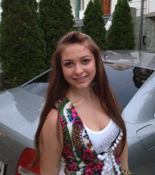 Raluca si-a asigurat mama ca este fericita langa rapitor