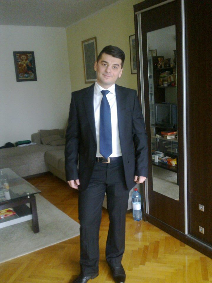 Andrei a promis ca va lua in serios noul job