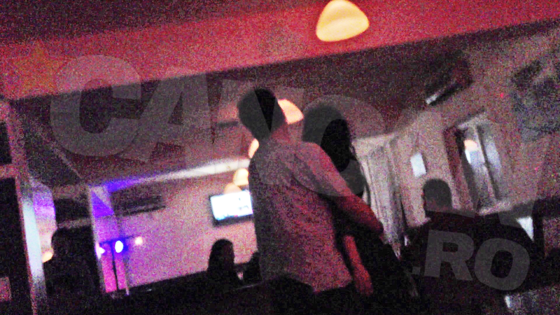 Adrian Enache dans - 1