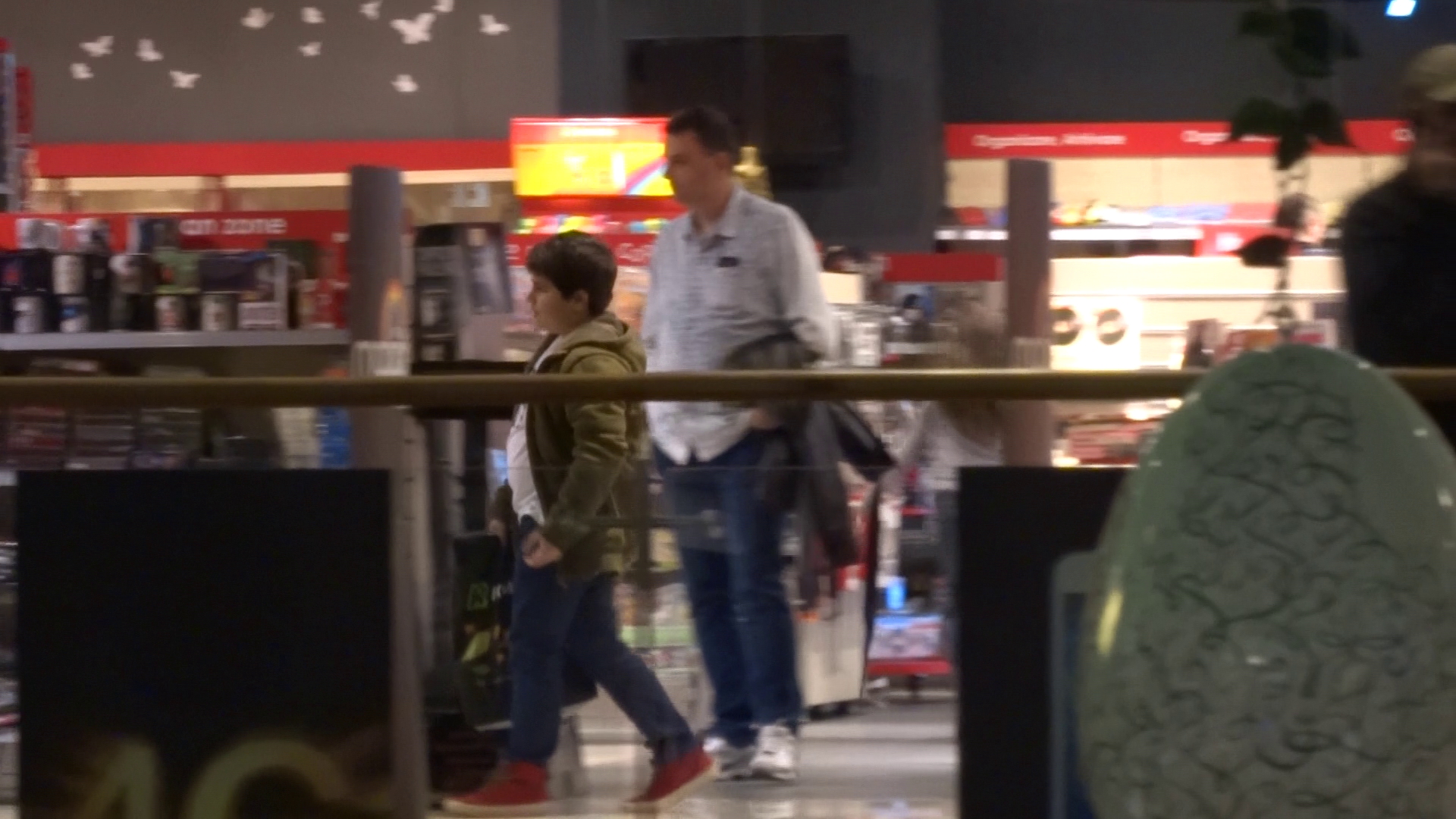 Lucian Mandruta si fiul lui - 4