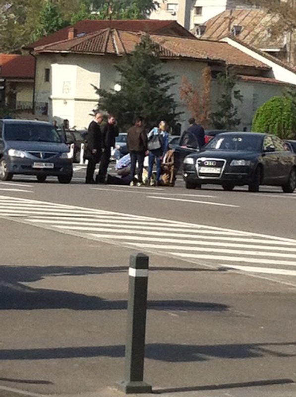 Agentul a fost lovit in plin de catre un sofer