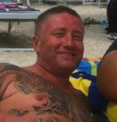 Prin patul lui Maharu au trecut multe femei