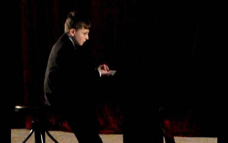 Micutul geniu a ramas in grija profesorilor