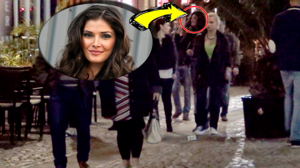 Alina pare ca se simte foarte bine in compania prietenilor sai