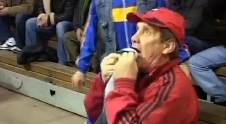 Titi Tudor a devenit cunoscut pentru modul in care se exteriorizeaza in timpul meciurilor