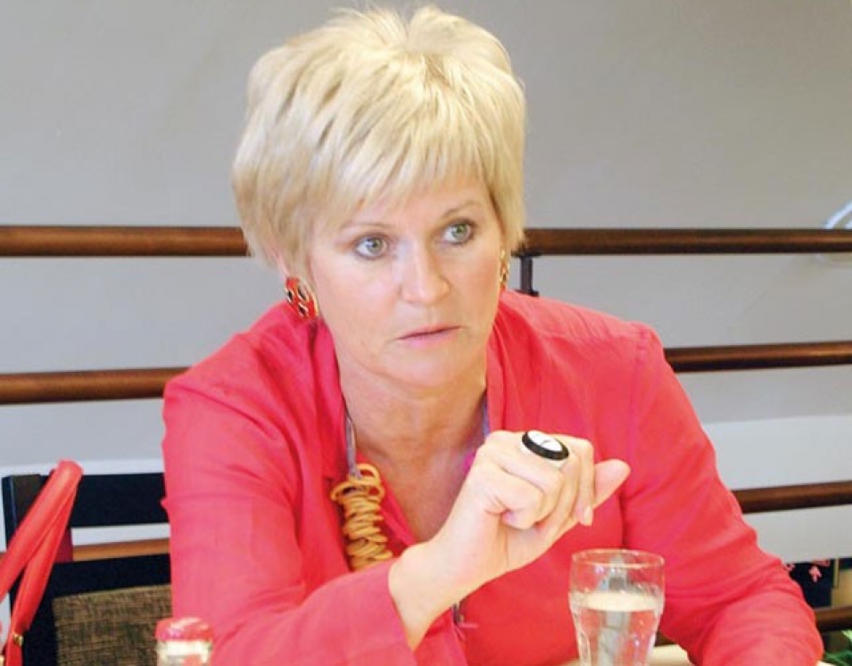 Pe Monica Tatoiu a facut-o 