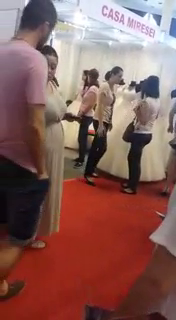 Oana nu face nimic fara iubitul ei