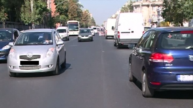 92 de romani au dat in judecata ANAF pentru a-si recupera timbrul de mediu