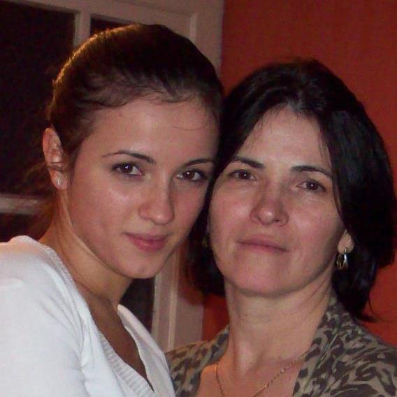 Marcela Nistor isi plange fara incetare fiica ucisa in accidentul produs de Traian Andronie