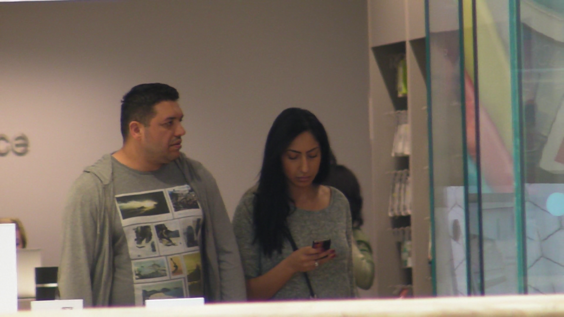 Raj este acum la inceputul unei relatii amoroase