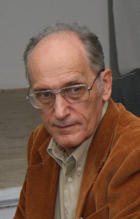 George Pruteanu isi dorea extrem de mult sa publice o carte cu inscrisurile de pe forum