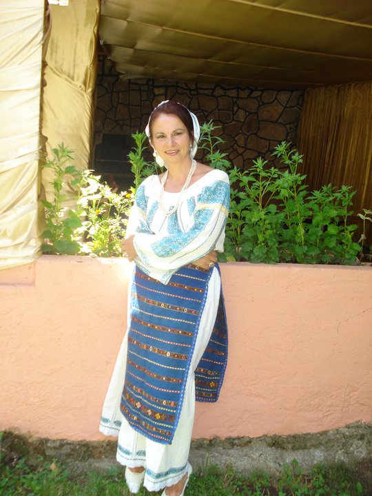 Interpreta a vrut sa-i faca un cadou special lui Gigi Becali, de ziua lui