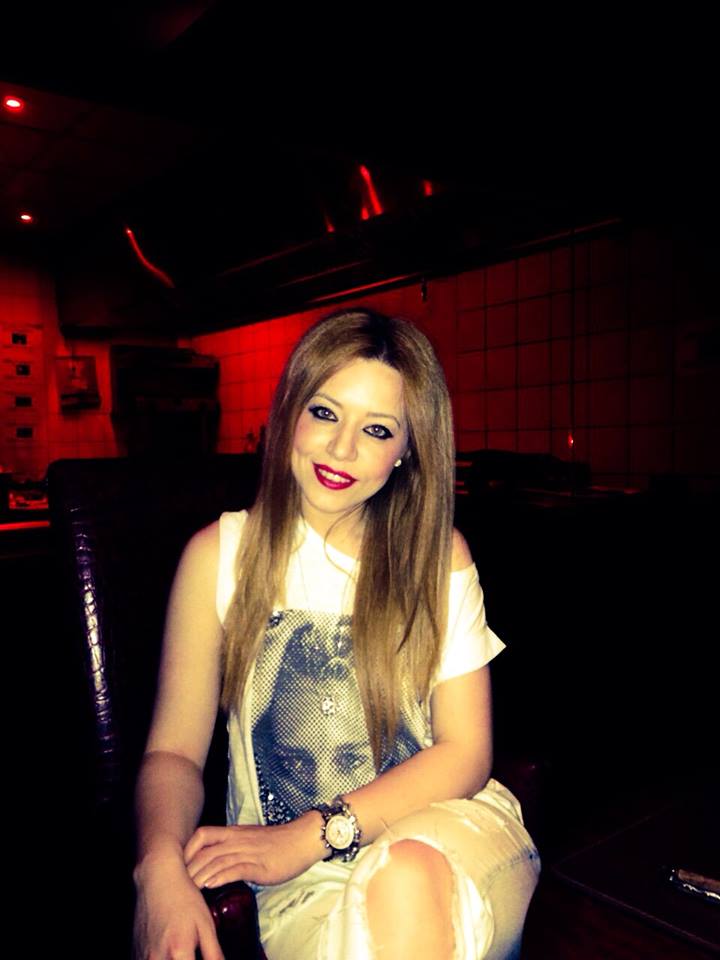 Sexy-antrenoarea si-a deschis un club privat de scrima in Bucuresti