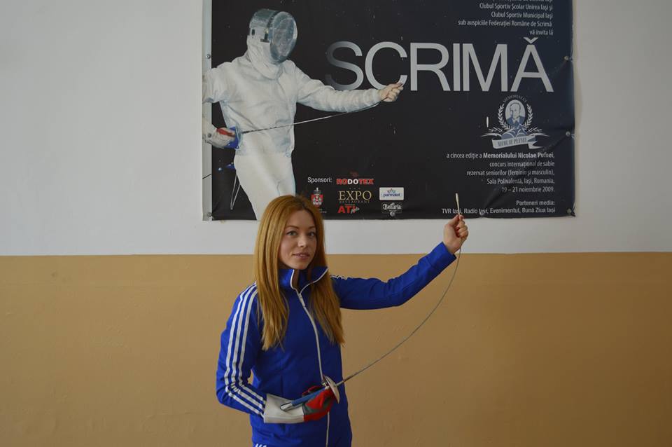 Acum, le preda cursuri copiilor, dar, in curand, la clubul ei se vor putea inscrie si adultii