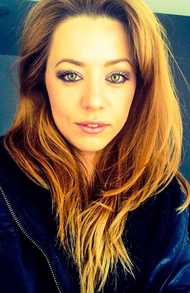 Zambetul misterios al Ninei ascunde o drama de neimaginat