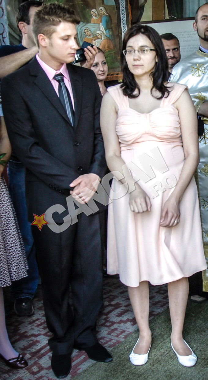 Steluta s-a casatorit anul trecut cu Ispas Constantin