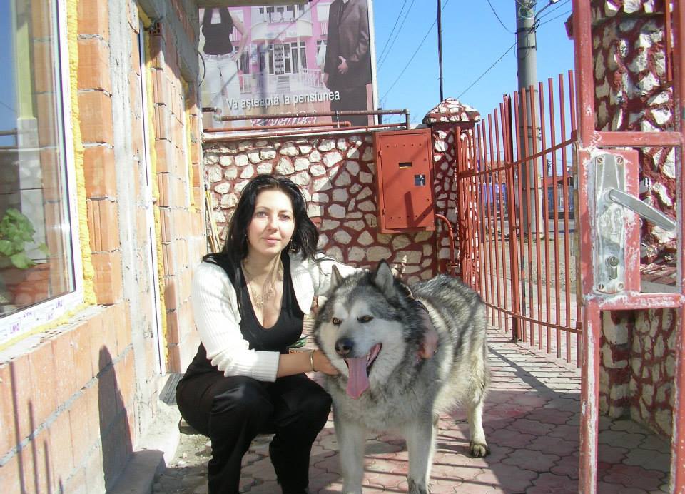 Ramona a abandonat cariera, iar acum este casnica