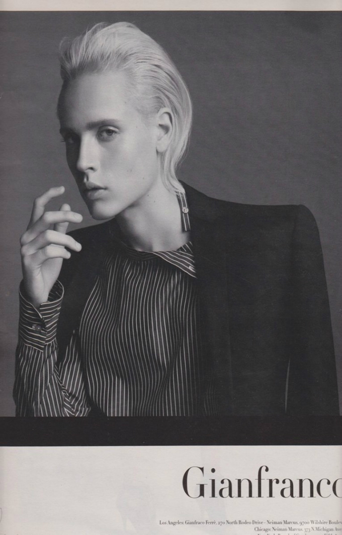 Tanarul roman este apreciat de presa de specialitate de la New York