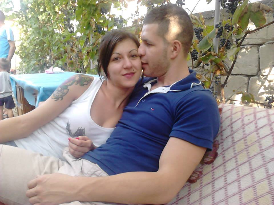 Galbenuse si sotia sa erau impreuna de un an