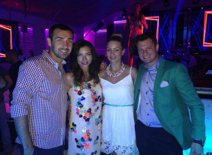 Marius Niculae s-a impacat cu Cristina, asta dupa ce a divortat, iar femeia a ramas cu amantul