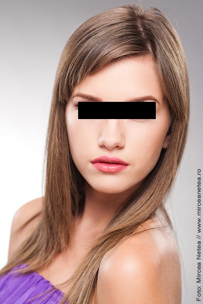 Blonda lui Adrian Mutu invata la ASE