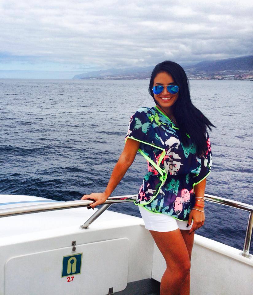 adelina pestritu in vacanta