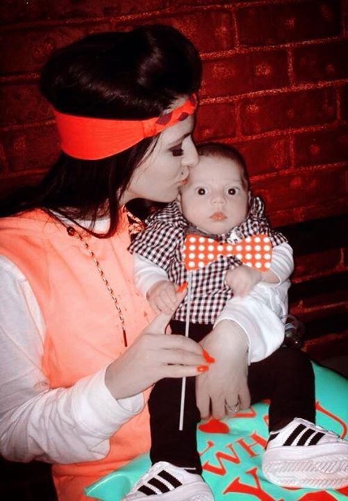 Angelo are trei luni si este deja vedeta pe facebook