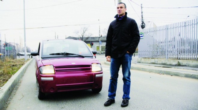 Acesta este mopedul pe care l-a condus Daniel Pancu. Fotbalistul a platit 3500 de euro pentru a-l cumpara