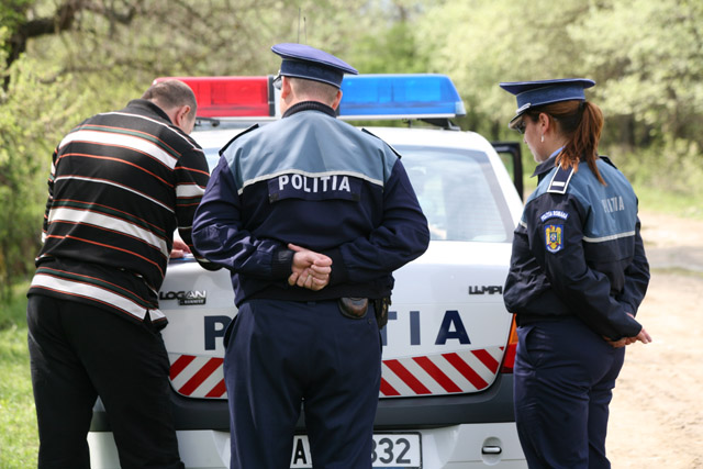 Oamenii legii au probleme cu ratiile de carburant