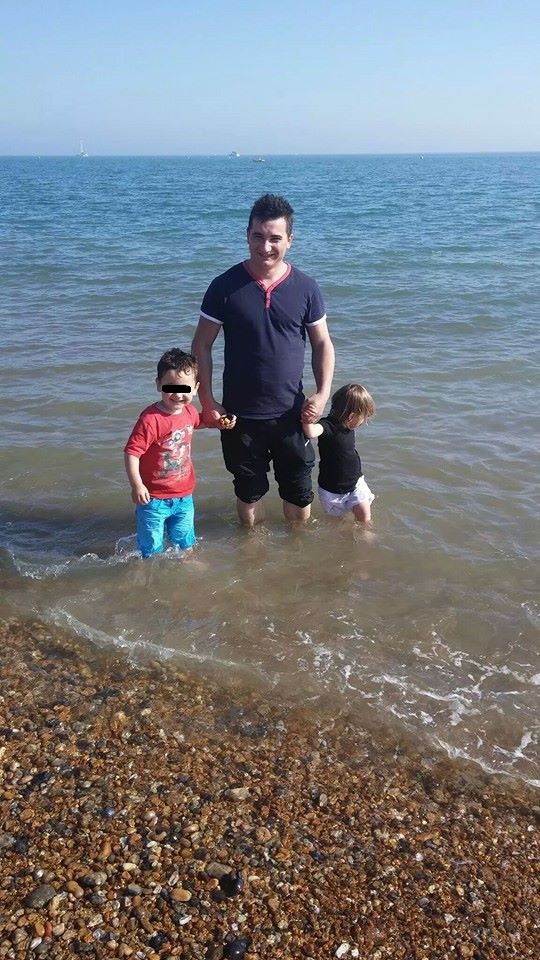 Catalin s-a intors in Romania pentru a-si petrece concediul