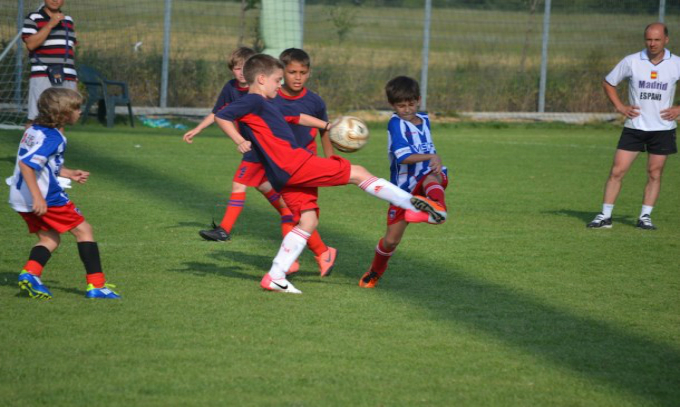 Nepotul lui Catalin Hildan este cel mai inalt jucator de la grupa lui