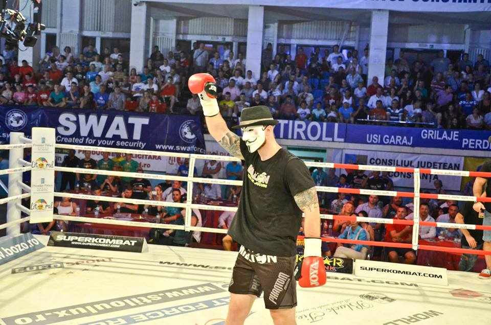 Alex Filip are stilul lui de a se bucura la finalul luptelor