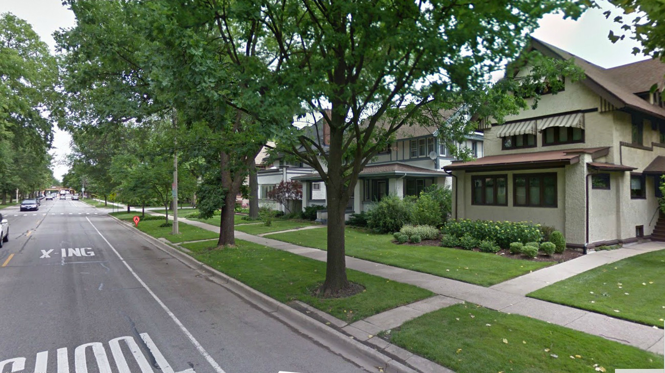 Fostul primar si sotia sa locuiesc intr-o vila intr-o suburbie a orasului Chicago, Oak Park