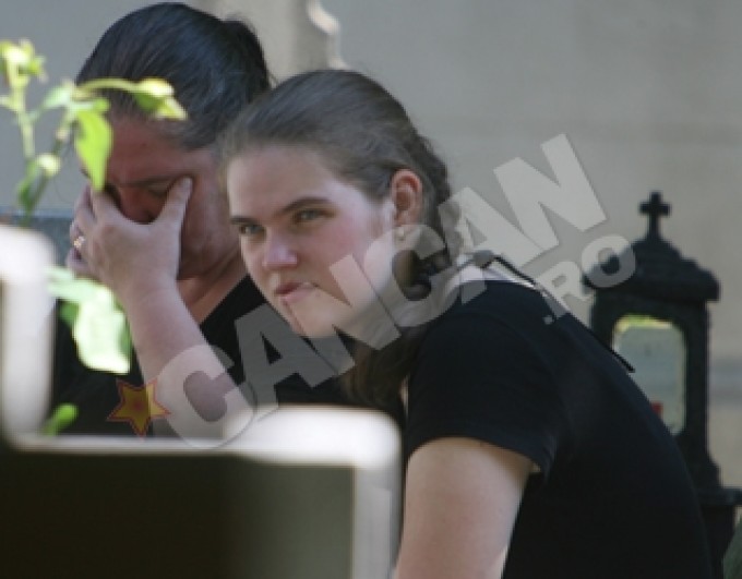 Ana-Maria este mezina familiei Paunescu