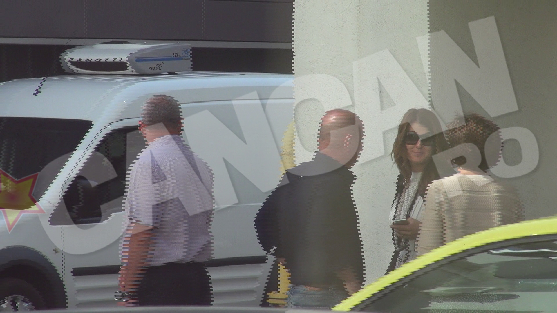 Luminita Popescu isi face toata ziua de treaba, pesemne, ca sa uite de suparari