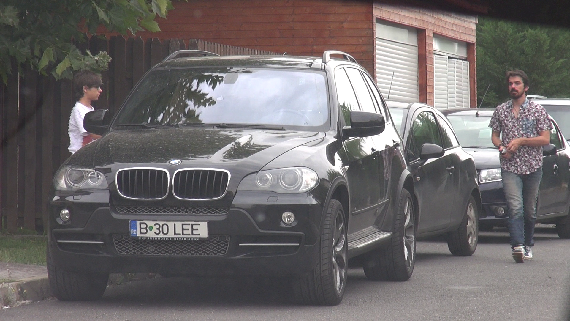 Tuncay a venit acasa cu un baiat de varsta fiului lui Stefan Banica