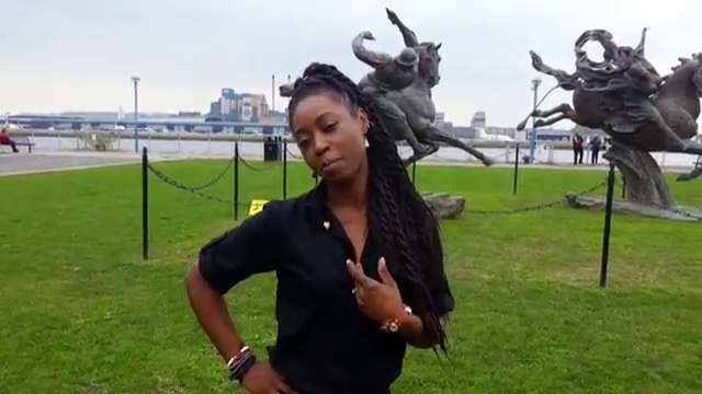 Ea este Josephine, logodnica lui Petre Craete