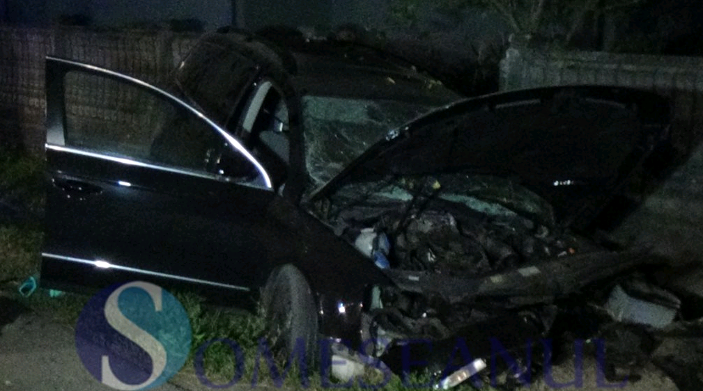 Asa arata masina in care se afla Calin Zanc dupa ce a lovit un cap de pod