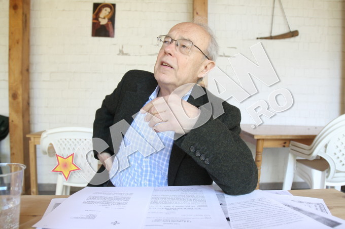 Barbatul sustine ca este fiul regelui