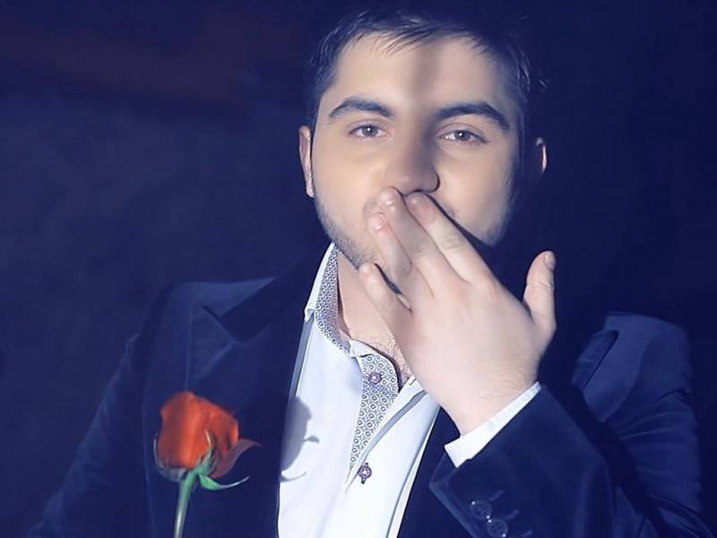 In lumea manelistilor se discuta ca Danut ar putea fi baiatul lui Guta