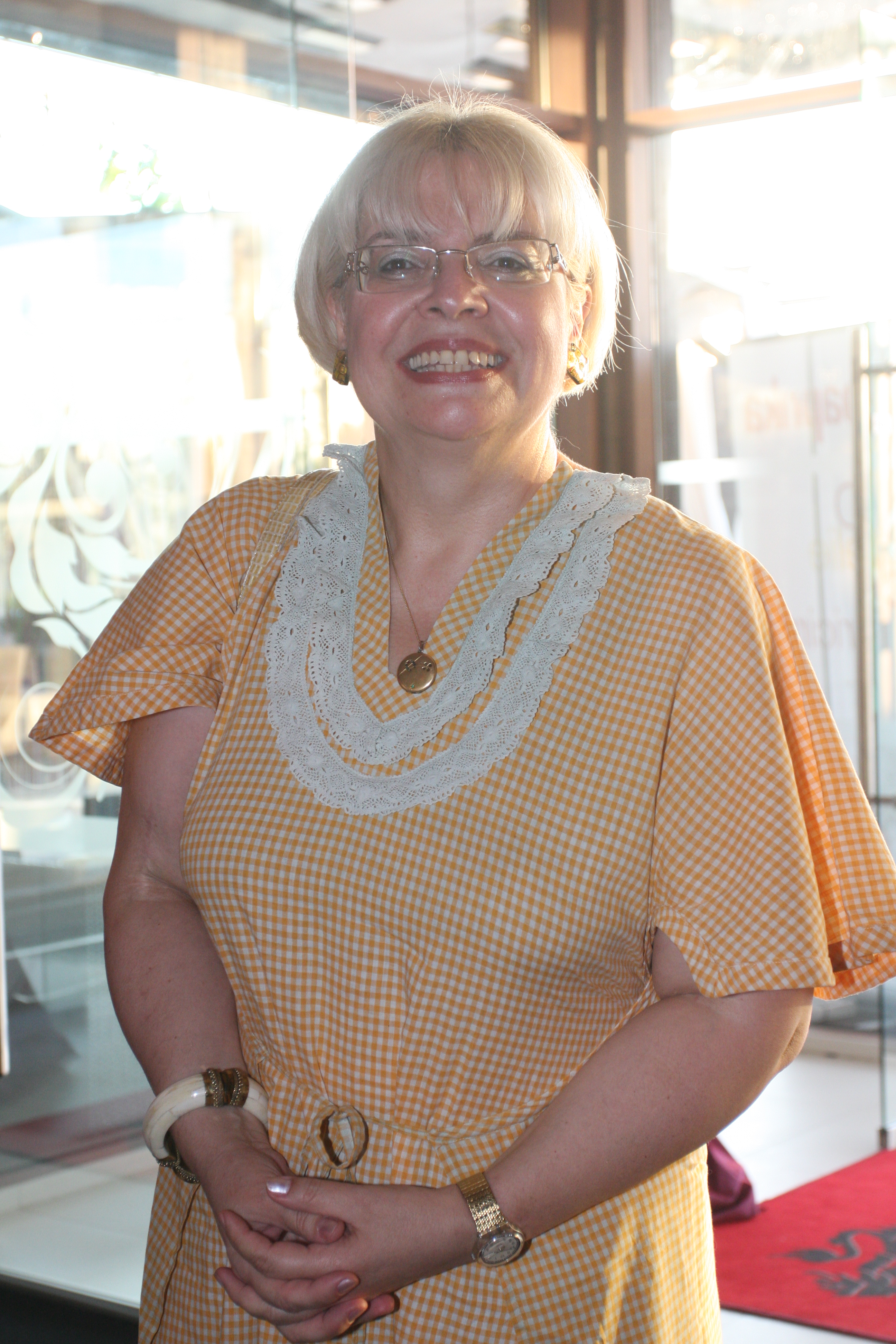 Irina Margareta Nistor a incercat si calaria, insa se teme sa nu cada de pe cal