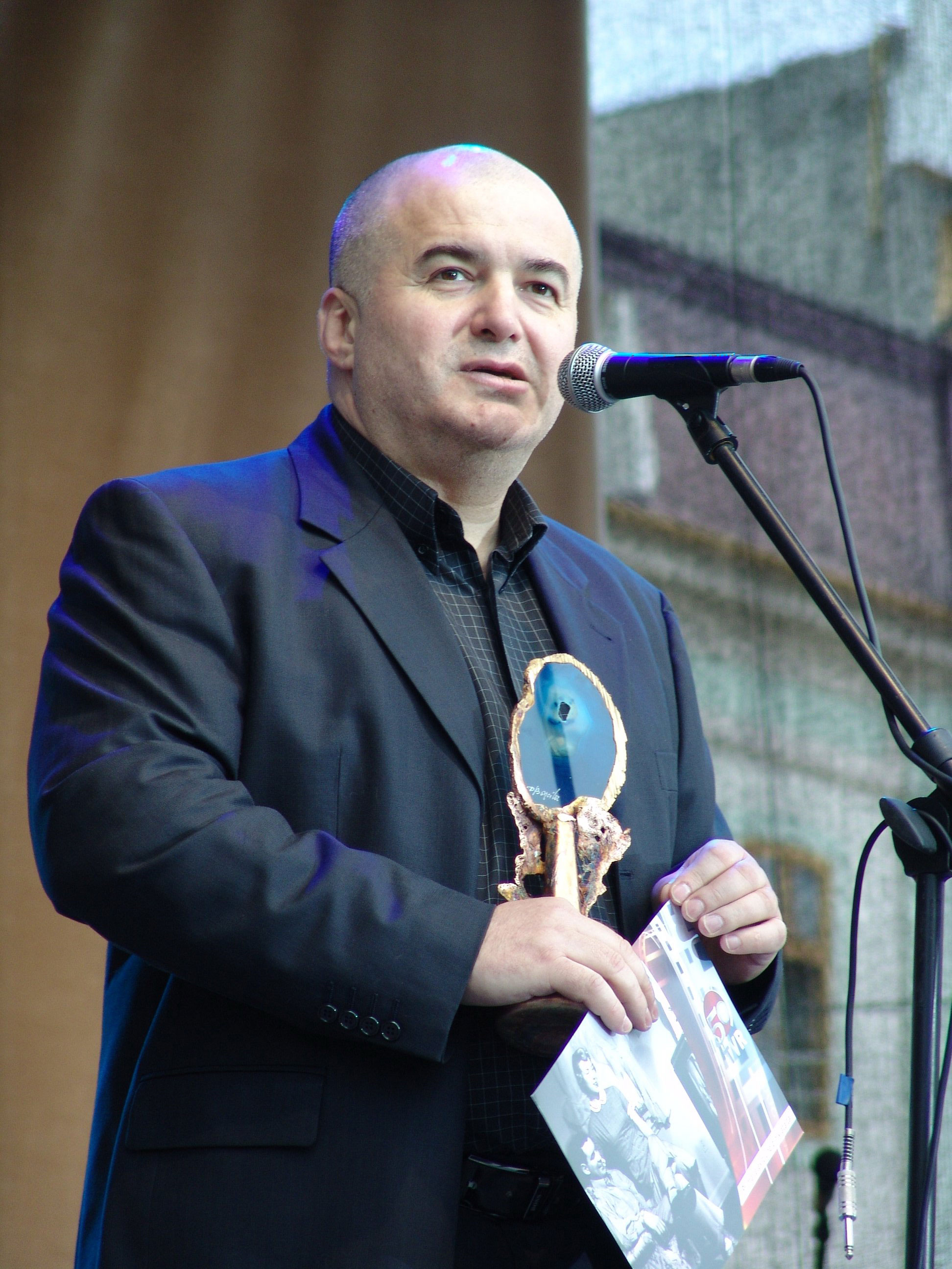 Florin urmeaza sa pastreze formatul emisiunii 