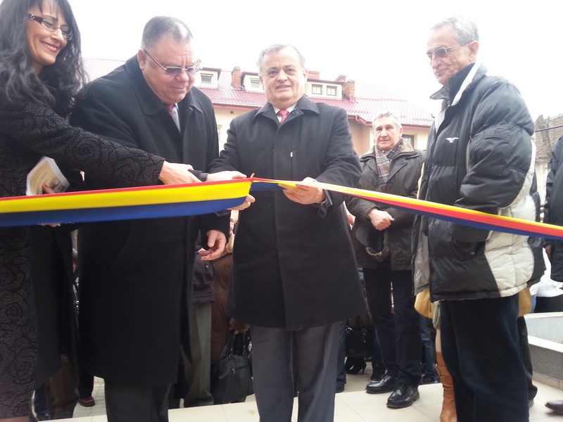 Edilul sectorului 2 a inaugurat cea mai nou sala de sport din Bucuresti