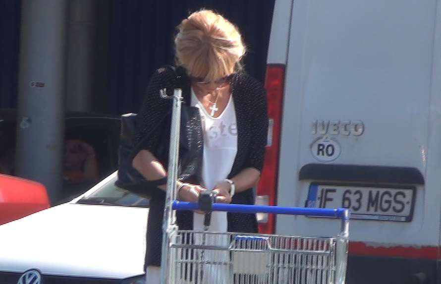 Dana Patriciu a facut un gest neobisnuit pentru o vaduva de milionar: si-a recuperat banutul din carut