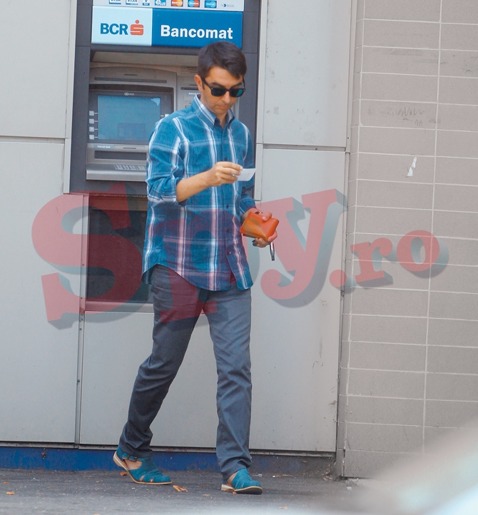 Mihai Gainusa si-a verificat contul inainte de a face cumparaturi