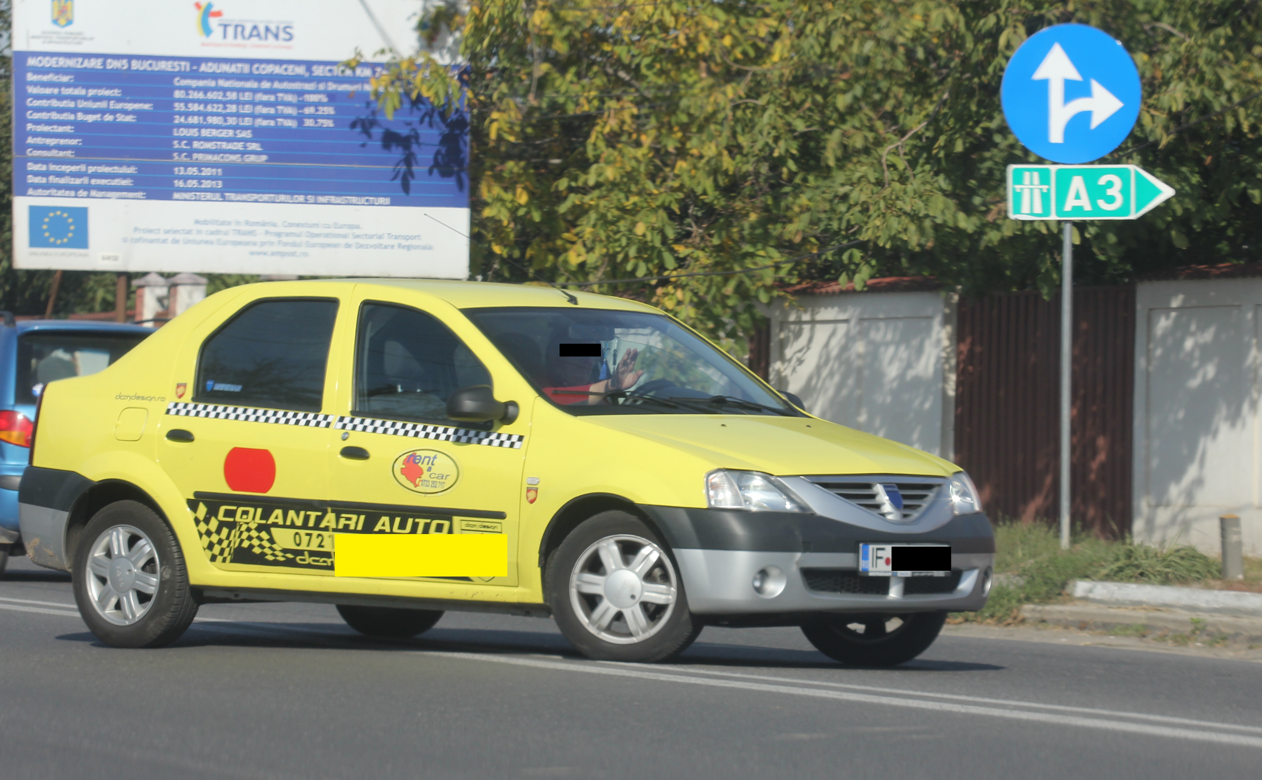 Capul familiei de taximetristi a sechestrat o jurnalista in masina