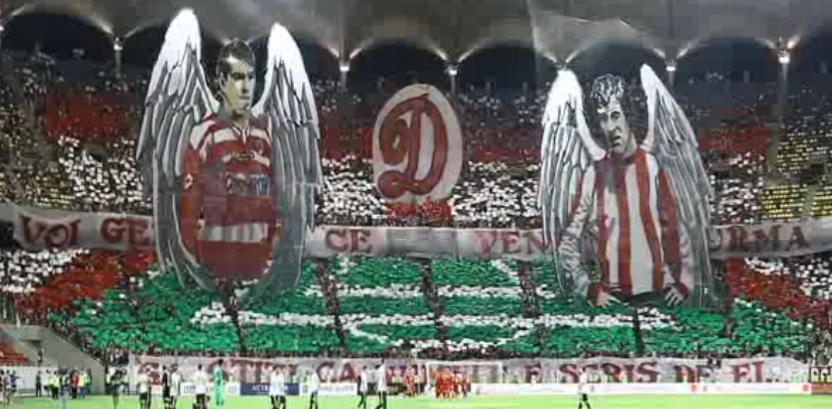 Coregrafiile dinamovistilor de la peluza de la 