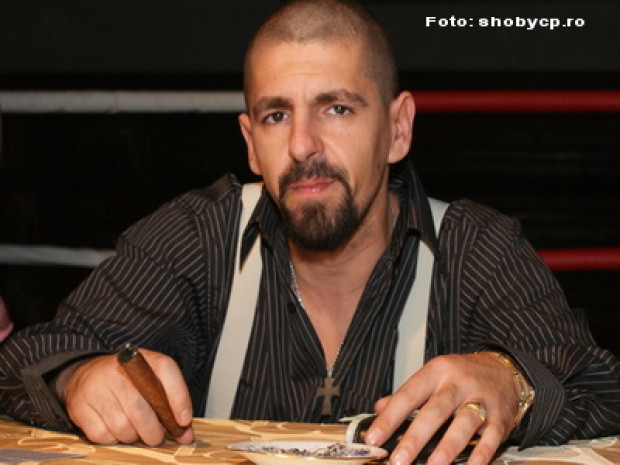 Shoby trebuie sa achite o pensie baietelului pe care l-a lasat fara mama