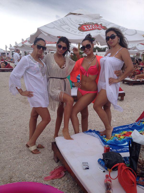 Fiica lui Sile si-a petrecut vacanta pe litoral