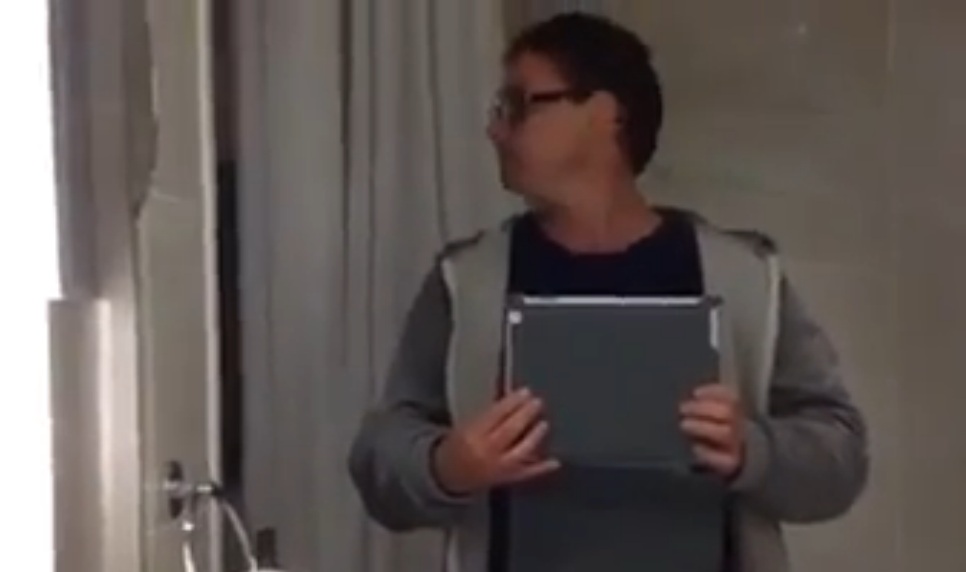 Doru se filmeaza de cate ori prinde ocazia